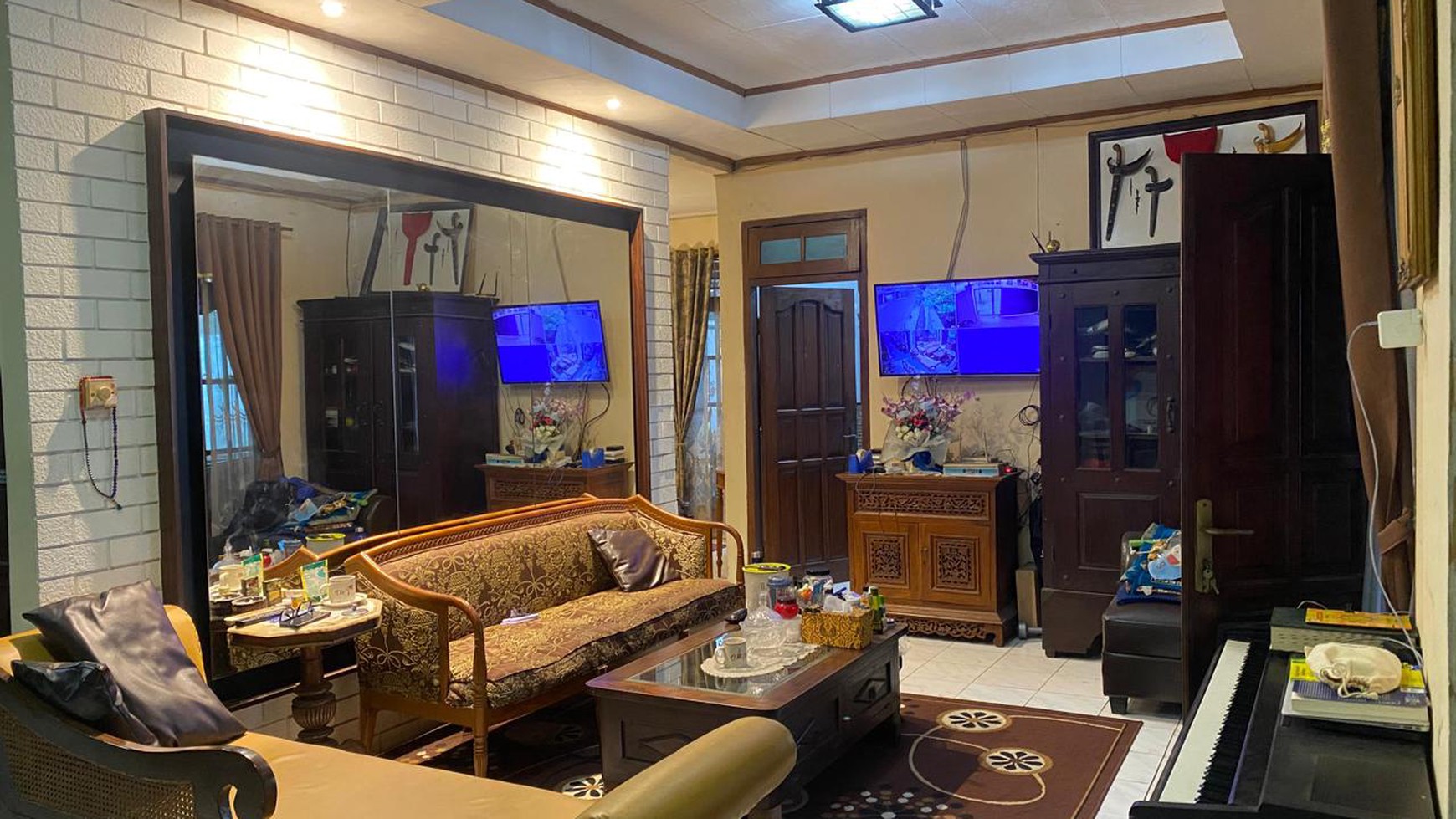 Rumah Hitung Tanah Area Cipete