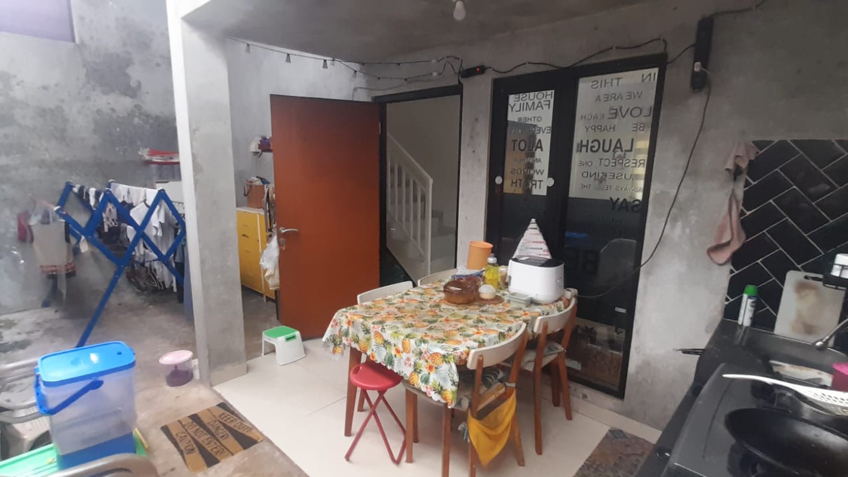 Rumah Hitung Tanah Area Cipete