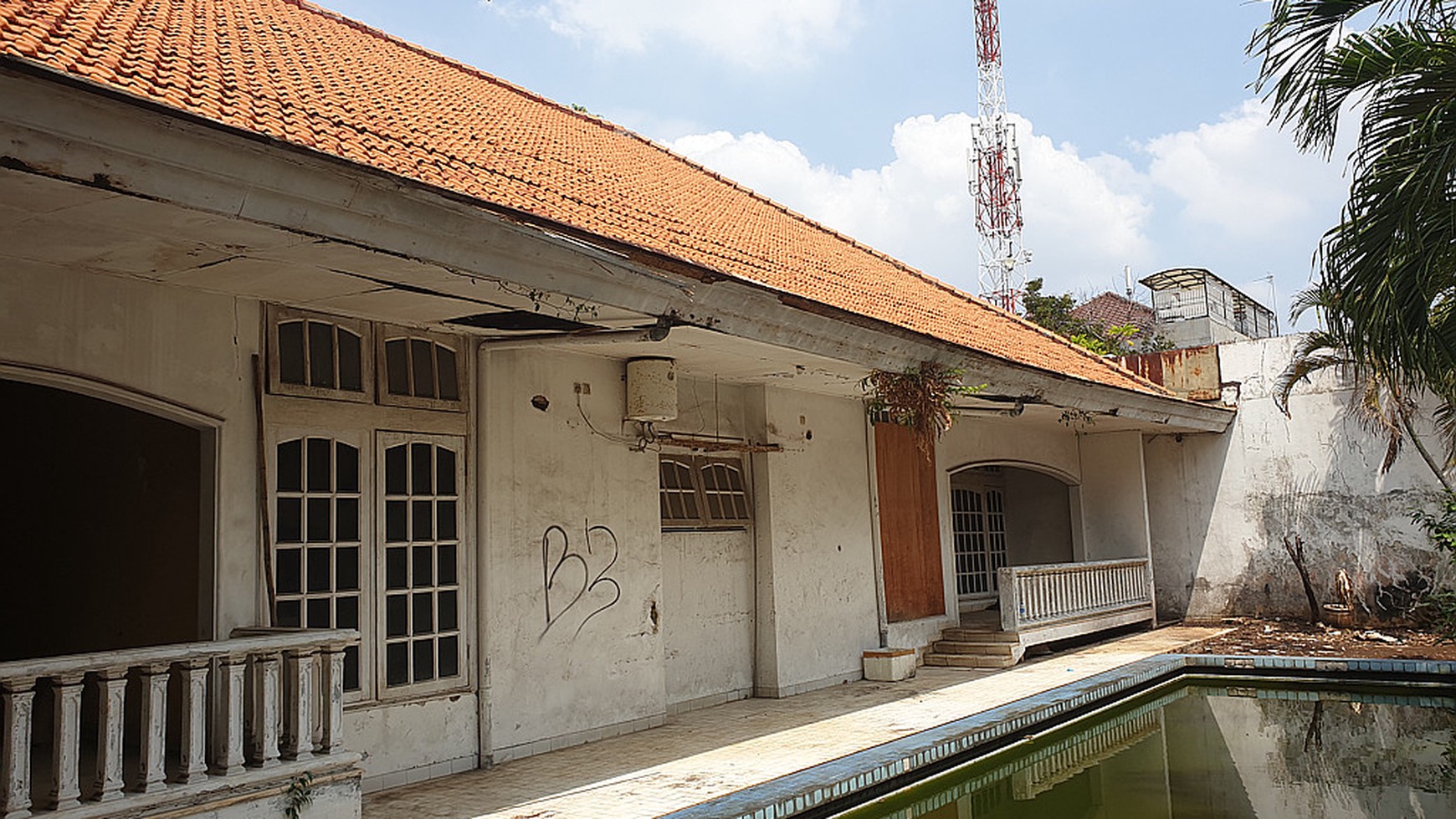 Rumah Tua di Bangka Raya Cocok Untuk Bisnis