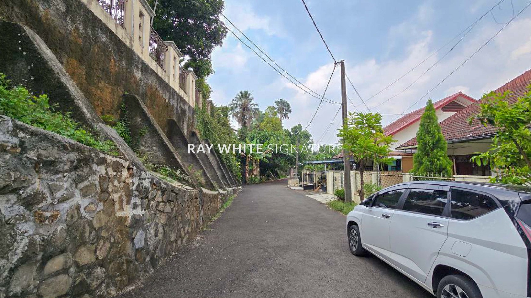 Rumah Layak Huni di Jl Indojati Bintaro Dekat Tanah Kusir