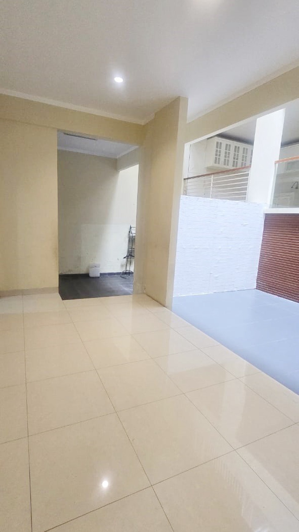 Rumah Bagus,dalam ruangan rapih di Bintaro Jaya Tanggerang selatan