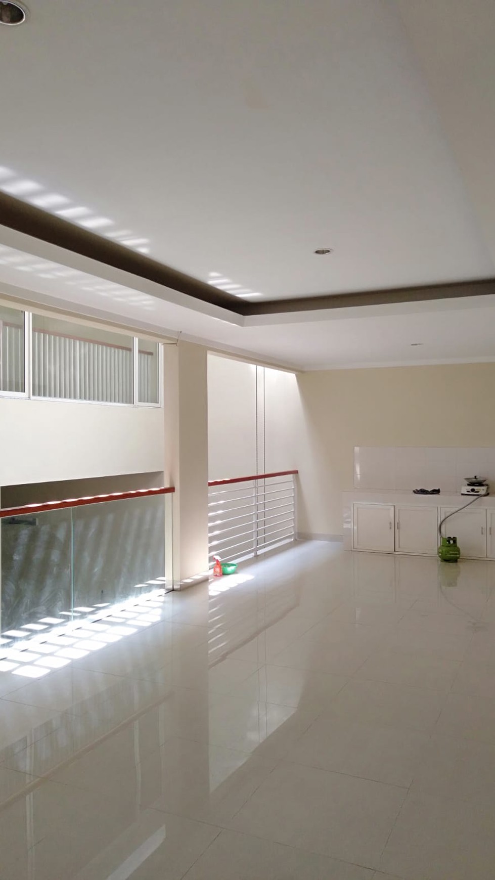 Rumah Bagus,dalam ruangan rapih di Bintaro Jaya Tanggerang selatan