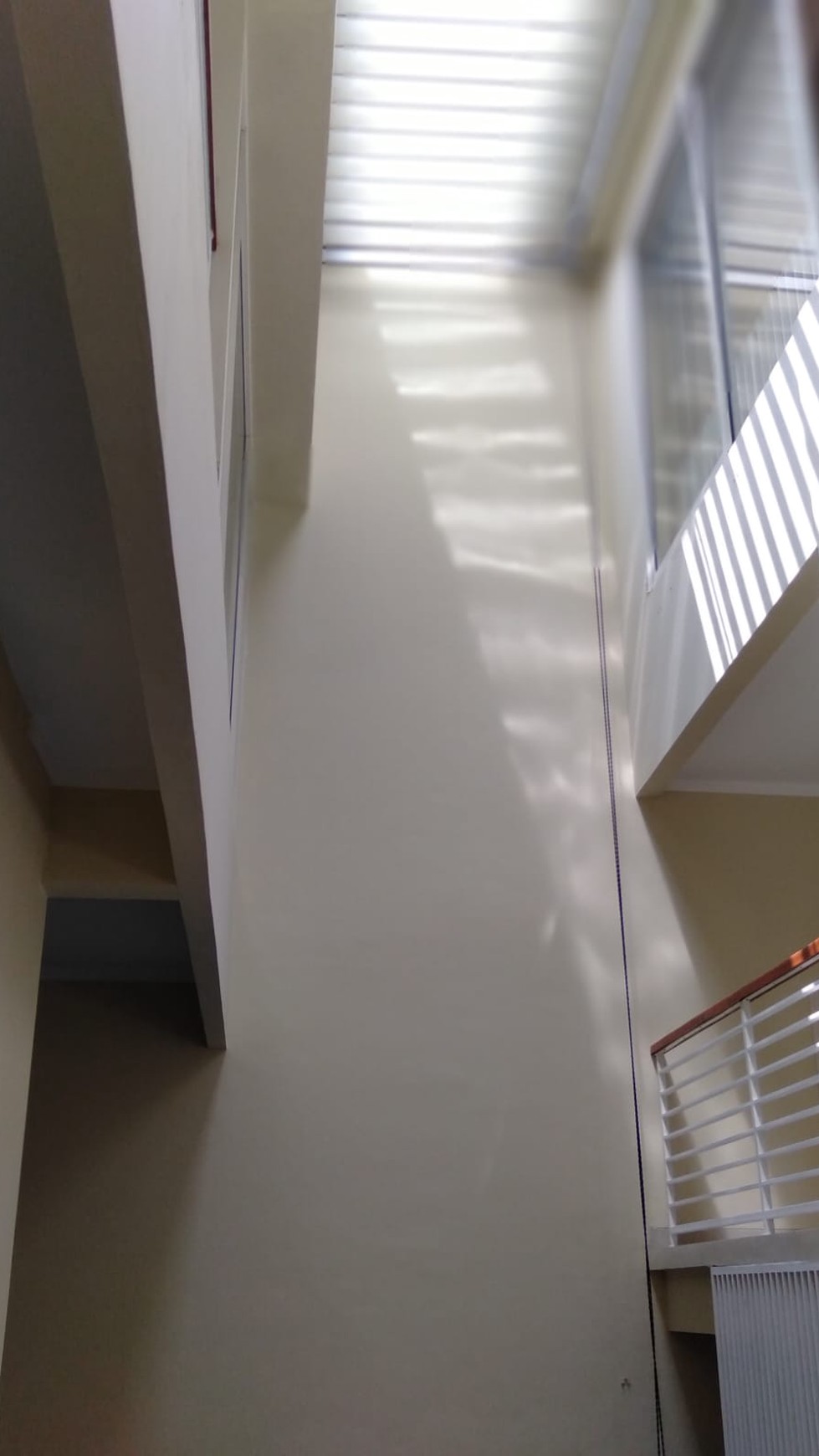 Rumah Bagus,dalam ruangan rapih di Bintaro Jaya Tanggerang selatan