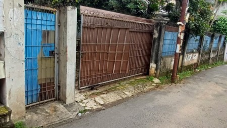 Rumah halaman luas, lokasi strategis di Rempoa