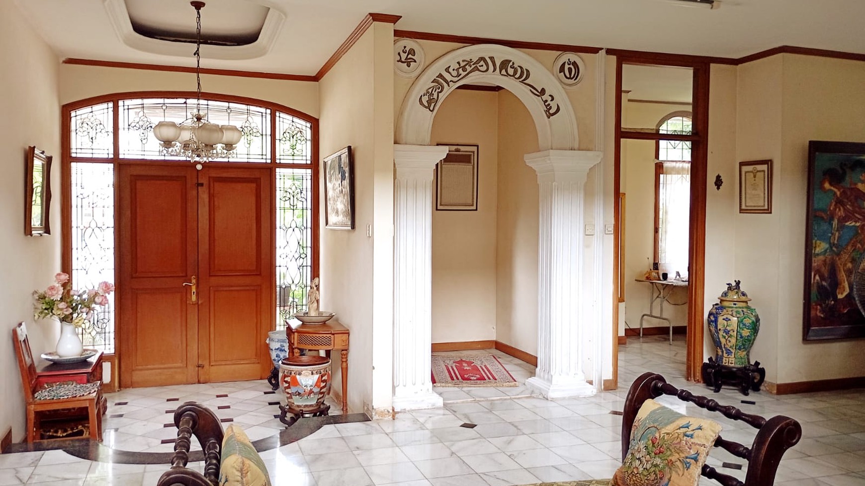 Rumah 2 lantai, posisi di Hook, di Rengas