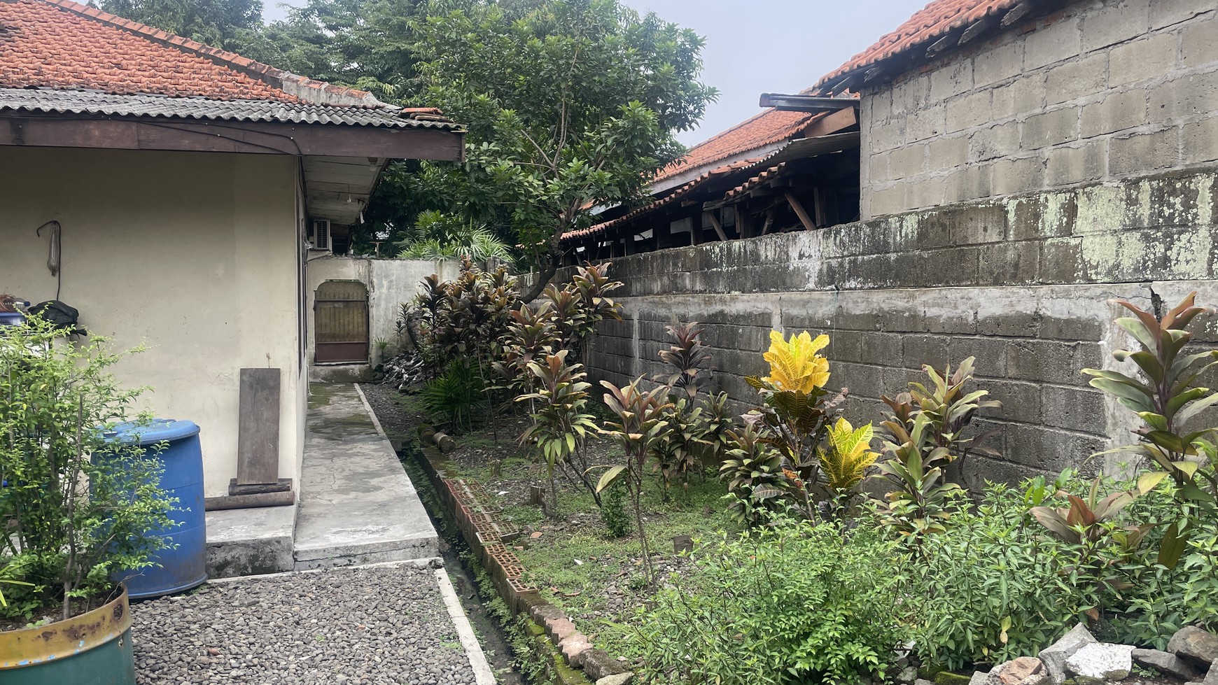 Dijual Rumah di Komplek Bina Marga Jl. MH Thamrin, kawasan Tangerang  dengan Harga Jual Menarik