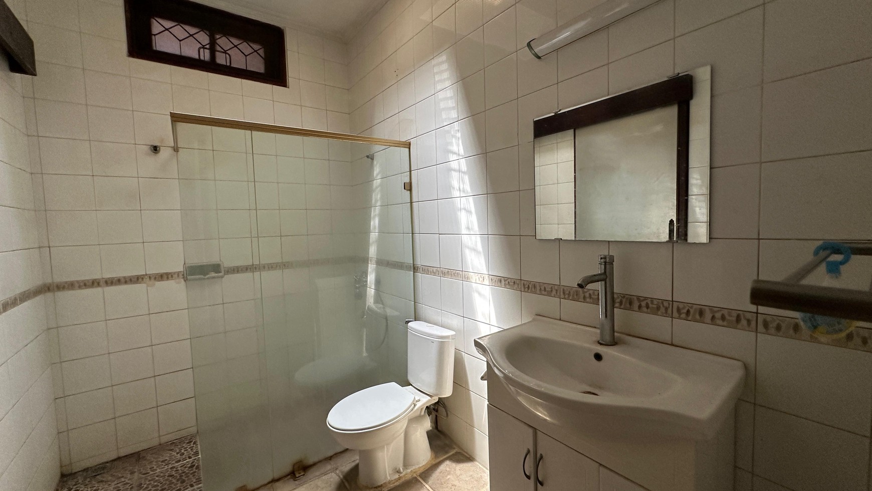 Dijual rumah lama di Jl Karang Asem - Kuningan- Jakarta Selatan