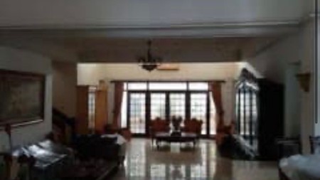 Dijual Cepat Rumah Lokasi Strategis Di Menteng Nyaman Untuk Hunian Dan Bebas Banjir.