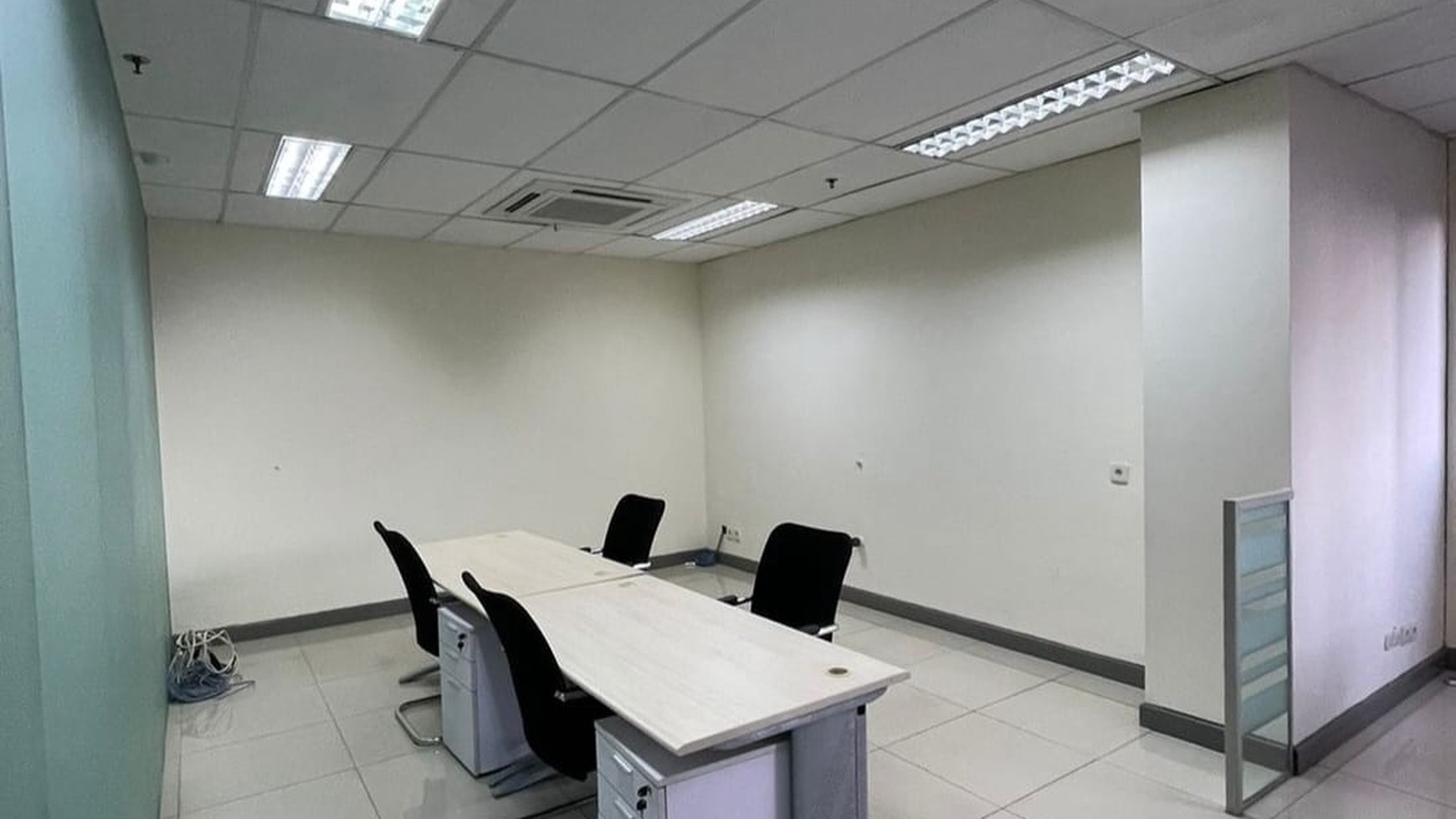 Disewakan Ruang Kantor Area Komersial Di Menteng Cocok Sekali Untuk Kantor 