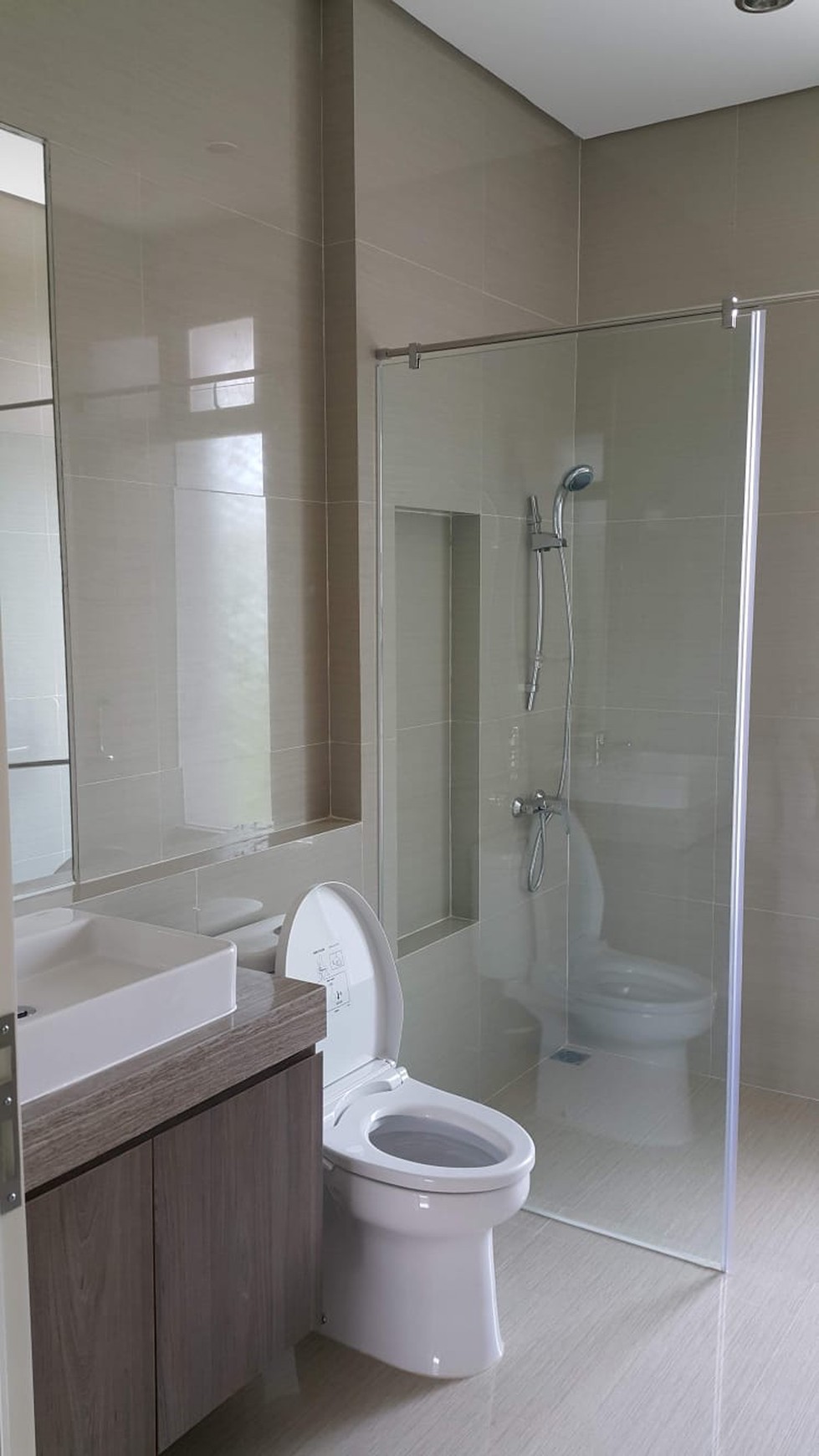 Rumah Hitung Tanah Area Cipete