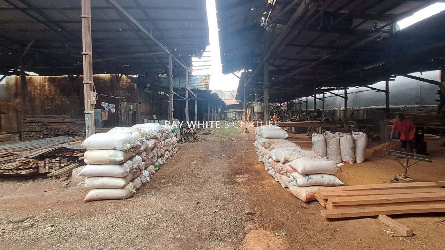 Rumah Hitung Tanah Area Cipete