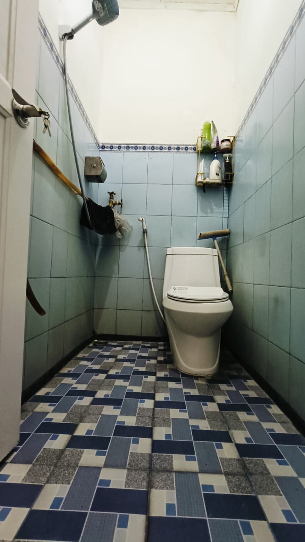 Rumah siap huni dalam perumahan di Bintaro Jaya