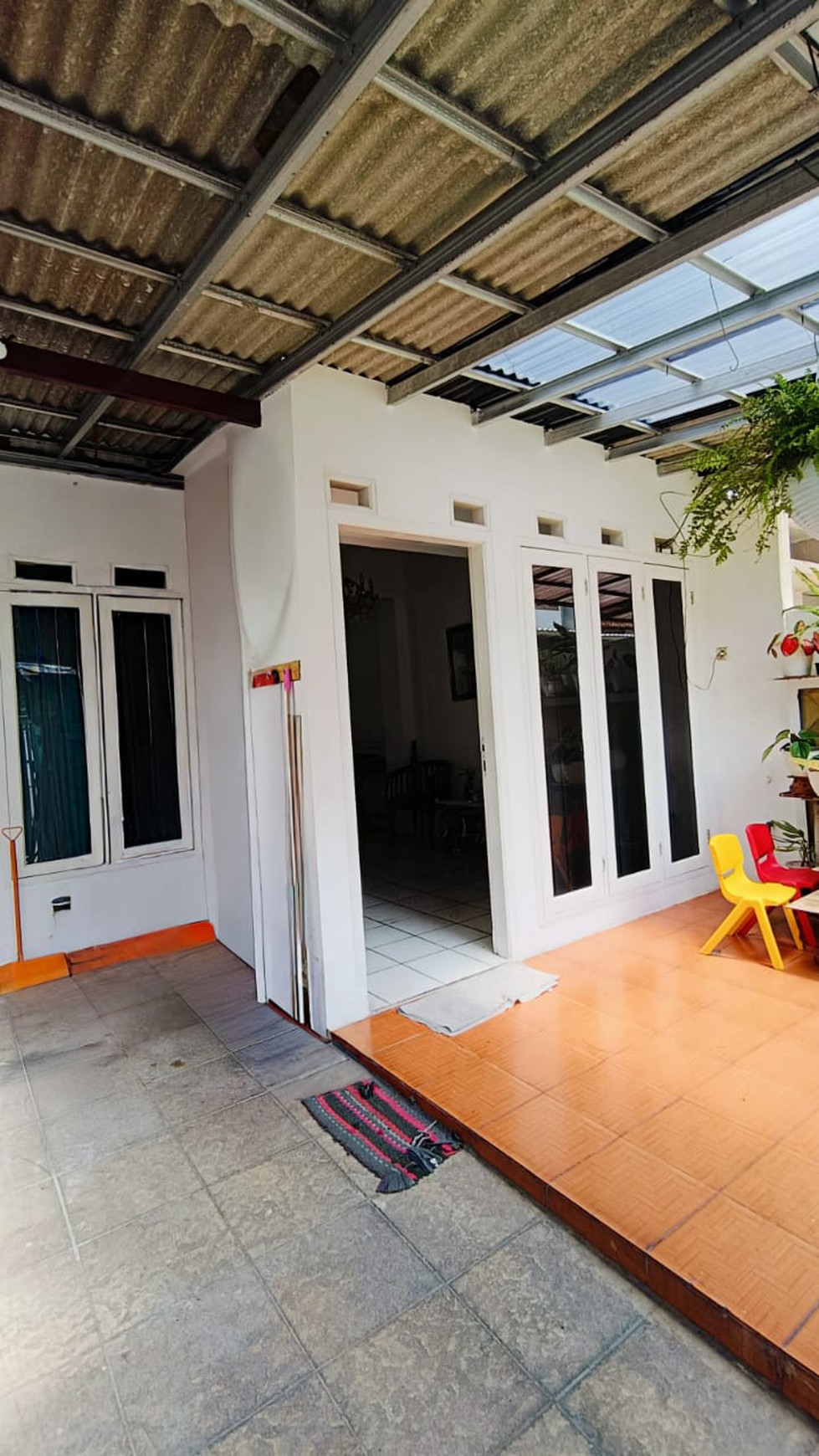 Rumah siap huni dalam perumahan di Bintaro Jaya