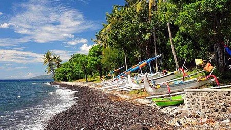 Land Freehold Beachfront Tulamben Bali