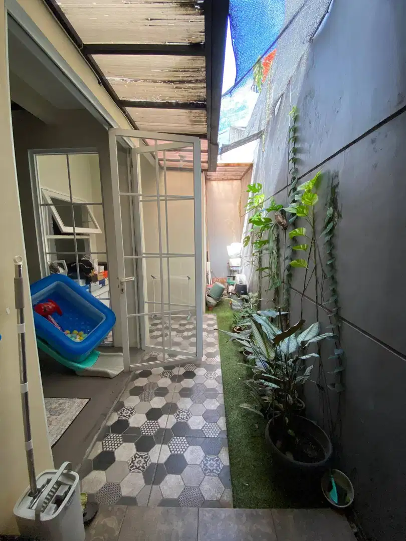 Hot Price. Rumah modern Serpong Green Park 2, Ciater