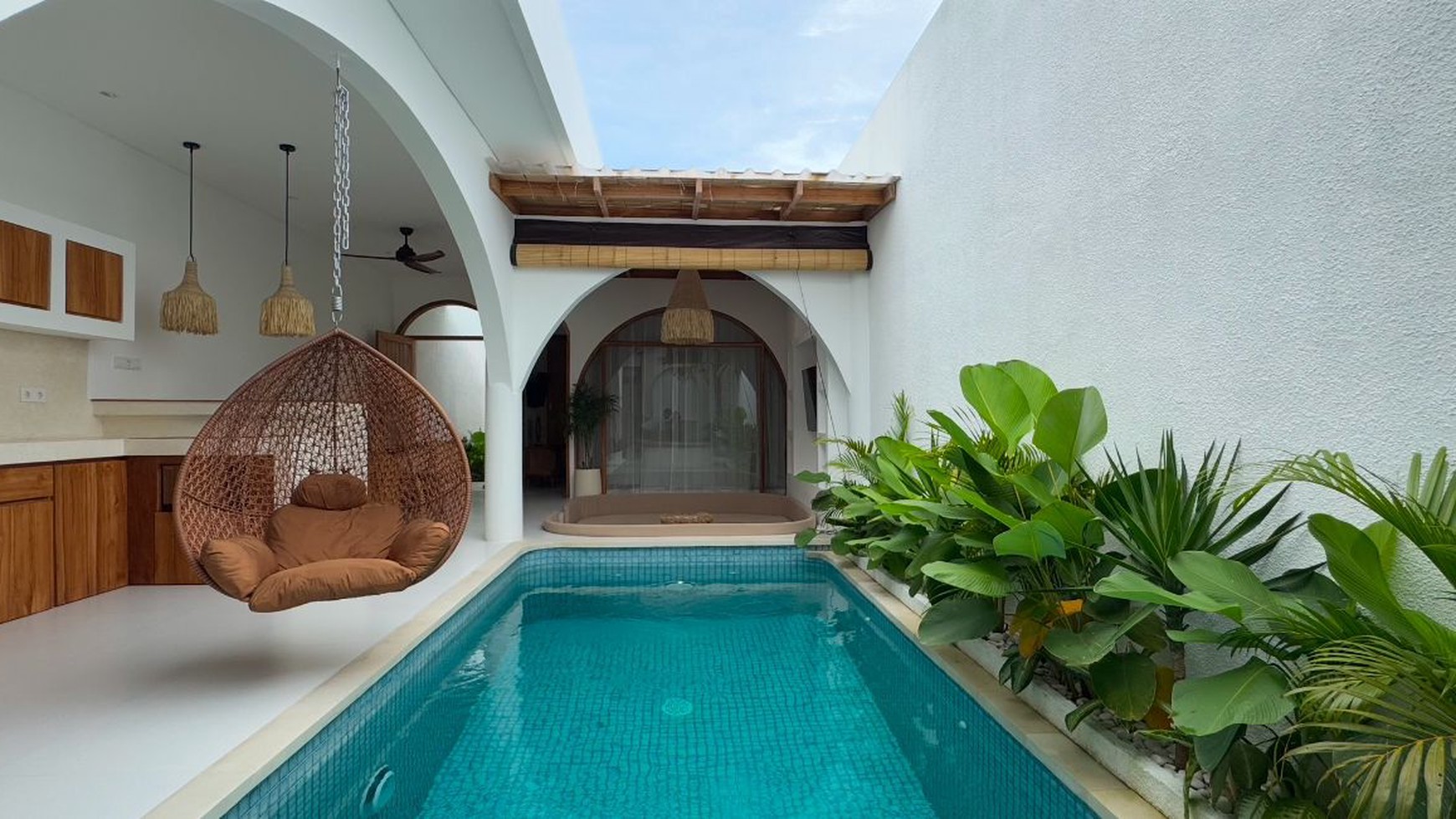 Brand New Villa for Sale in Kerobokan Close To Seminyak Bali - Your Tropical Oasis Awaits!