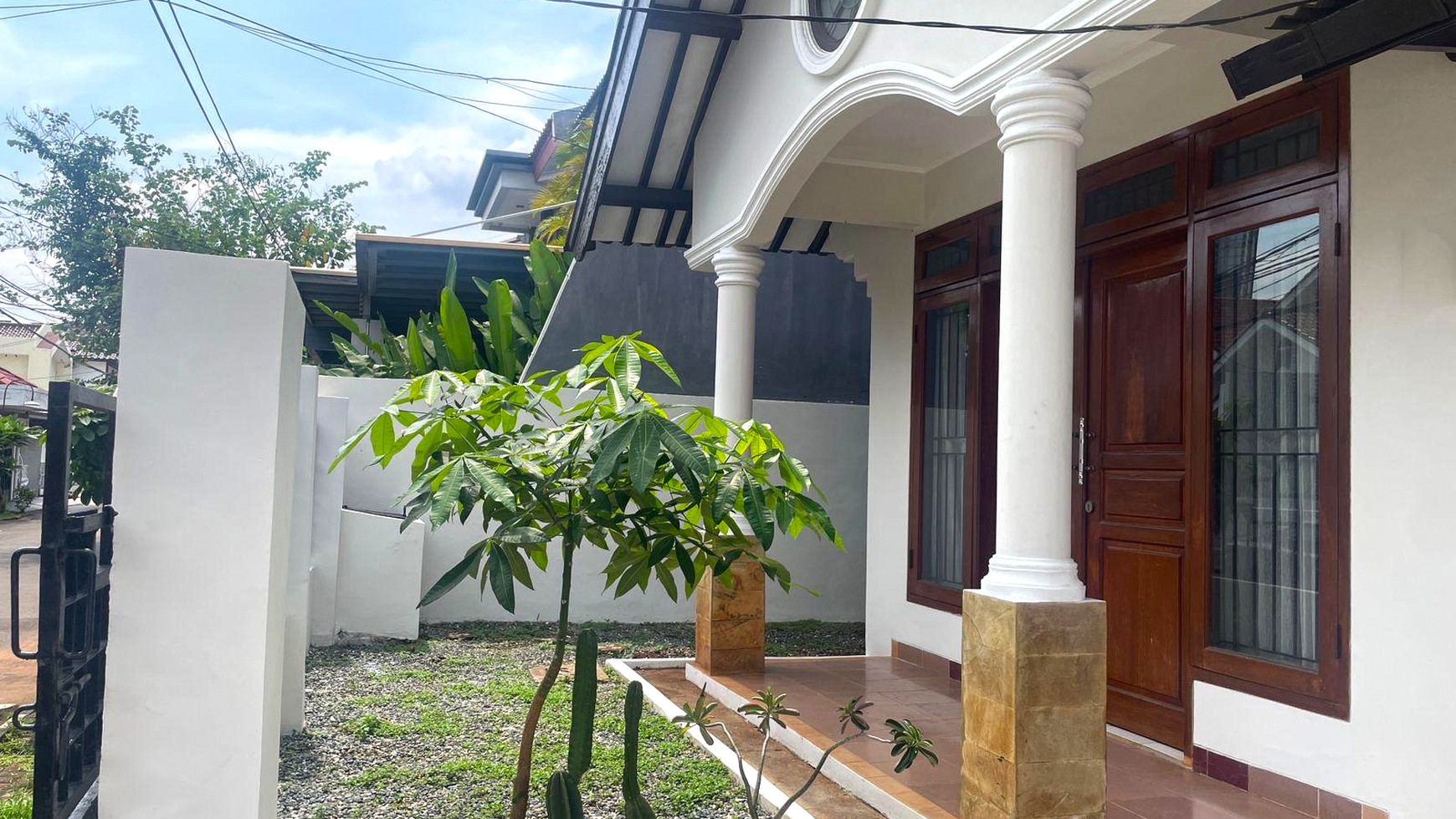 Rumah Hitung Tanah Area Cipete