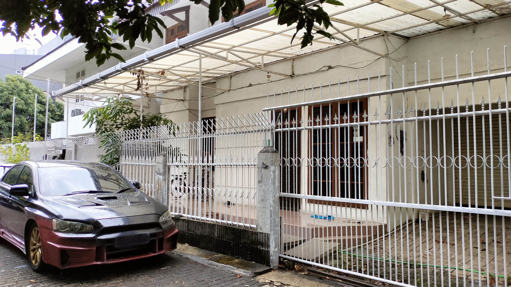 Rumah Hitung Tanah Area Cipete