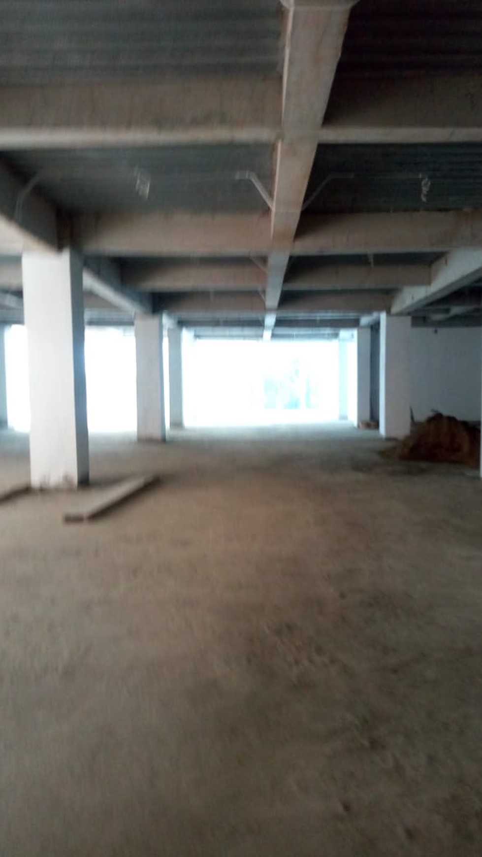 DIJUAL GEDUNG 4 LANTAI PREMIUM - WAHID HASYIM, MENTENG, JAKARTA PUSAT