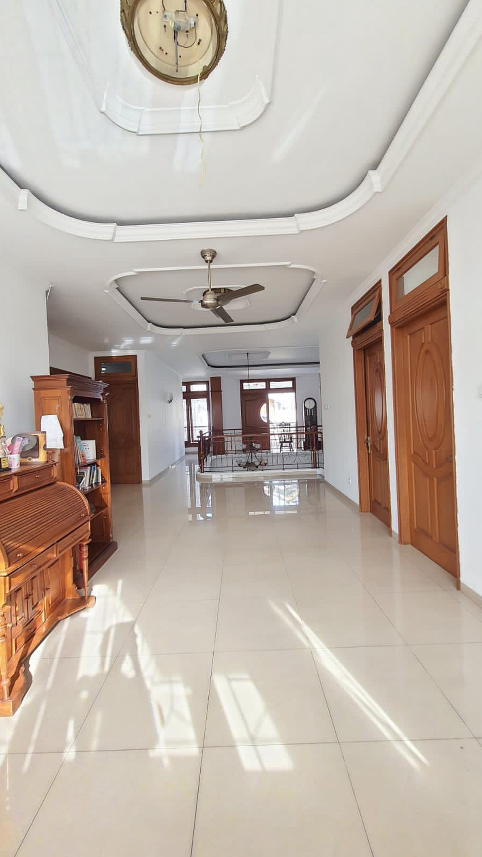 Rumah 2 lantai, bagus siap huni di Bintaro