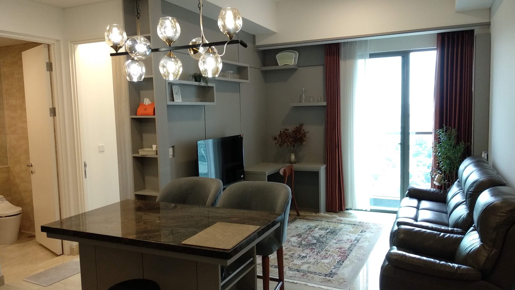 Dijual Fully Furnished 1 Bedroom Apartemen Lux dan Exclusive 57 Promenade dengan Panoramic City View