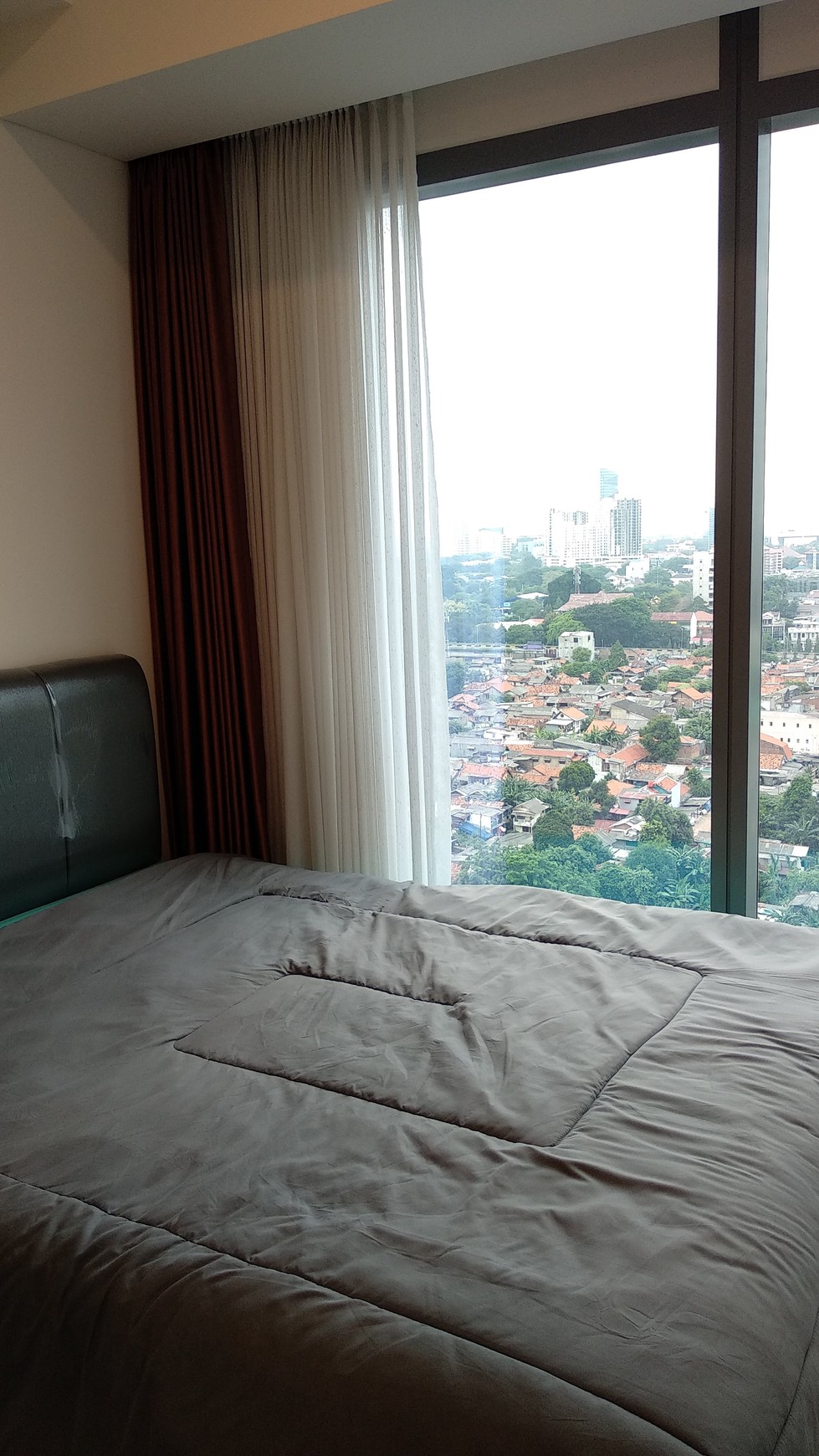 Dijual Fully Furnished 1 Bedroom Apartemen Lux dan Exclusive 57 Promenade dengan Panoramic City View