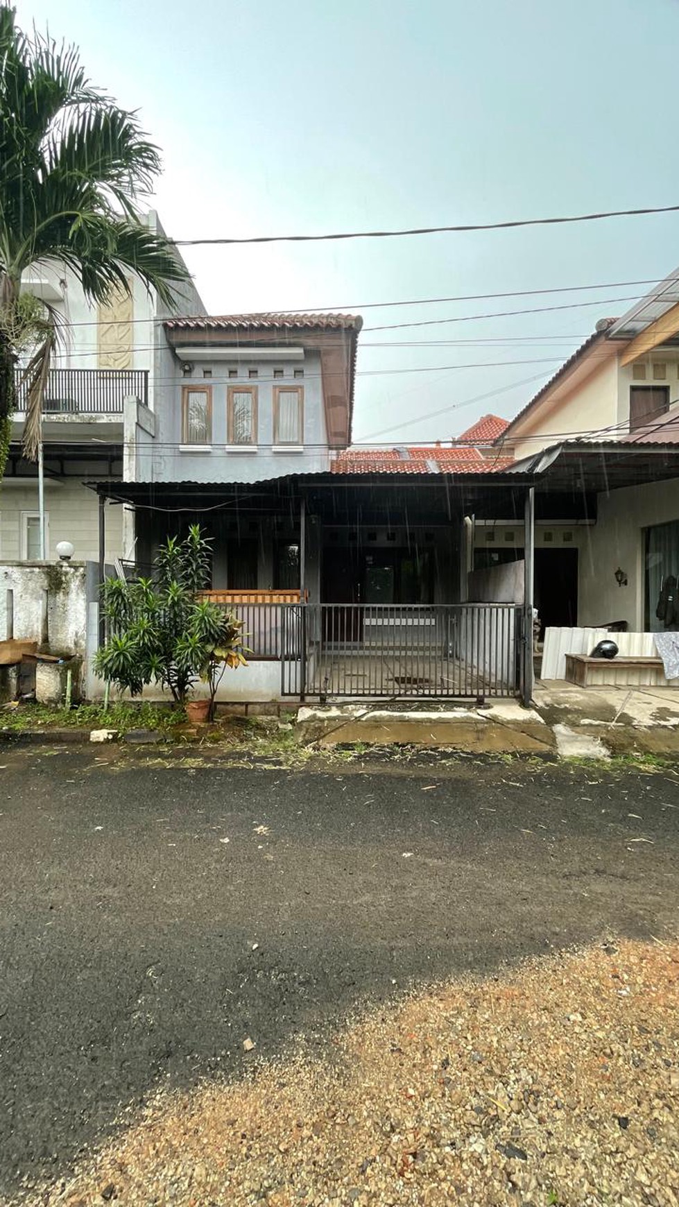 Rumah Minimalis Dalam Komplek Strategis di Cinere Akses Mudah ke Tol Limo