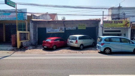 Dijual Ruang Usaha di Lokasi Strategis Jalan Laksda Adicusipto 