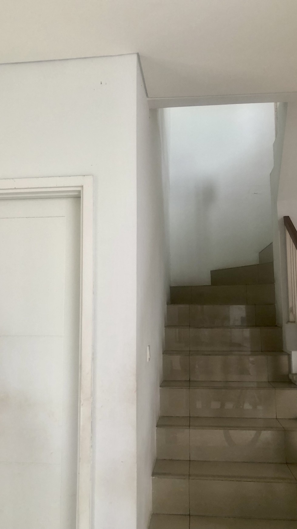 Rumah Bagus 4 Kamar di Nusaloka BSD City Dekat Tol