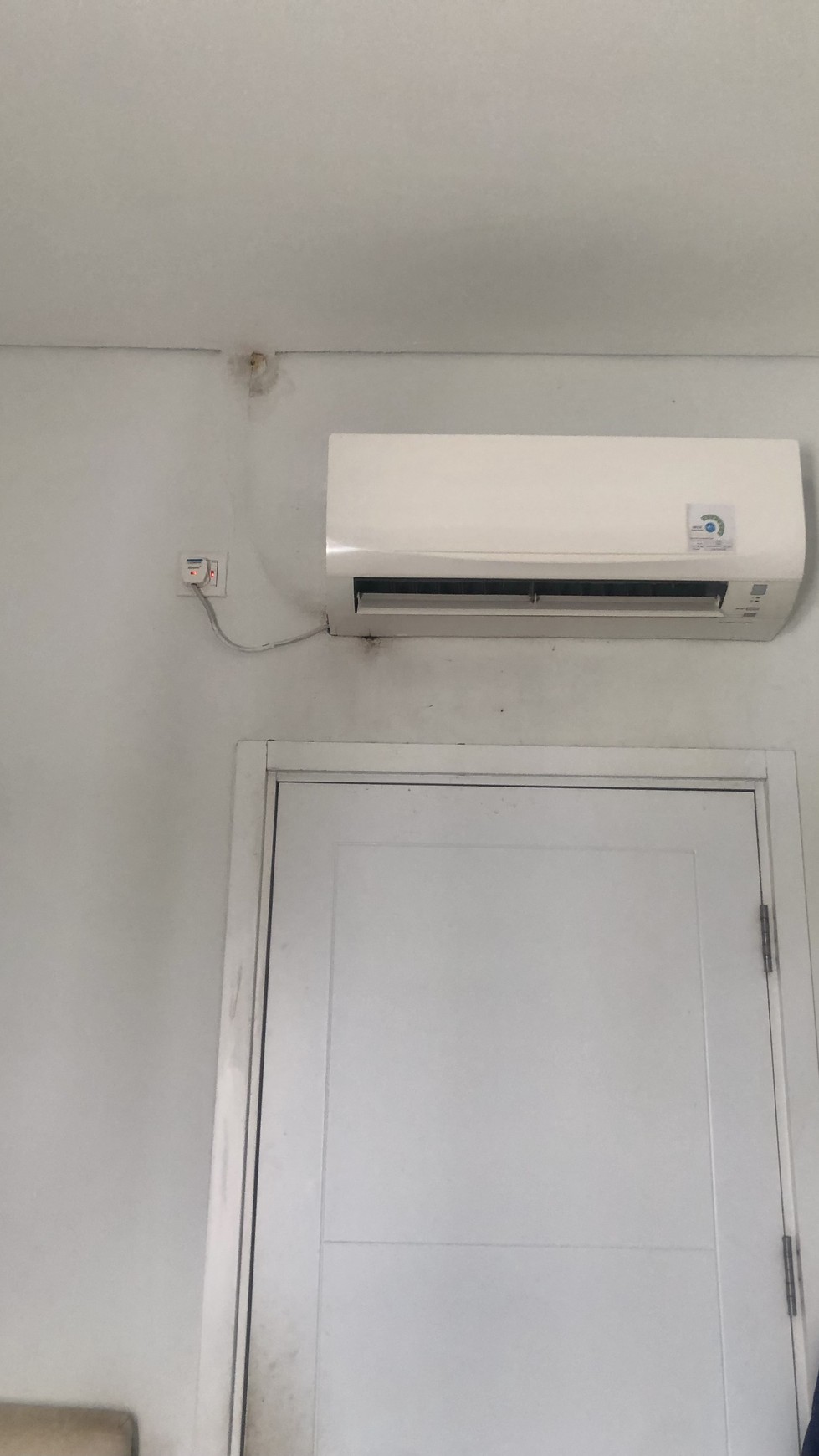 Rumah Bagus 4 Kamar di Nusaloka BSD City Dekat Tol