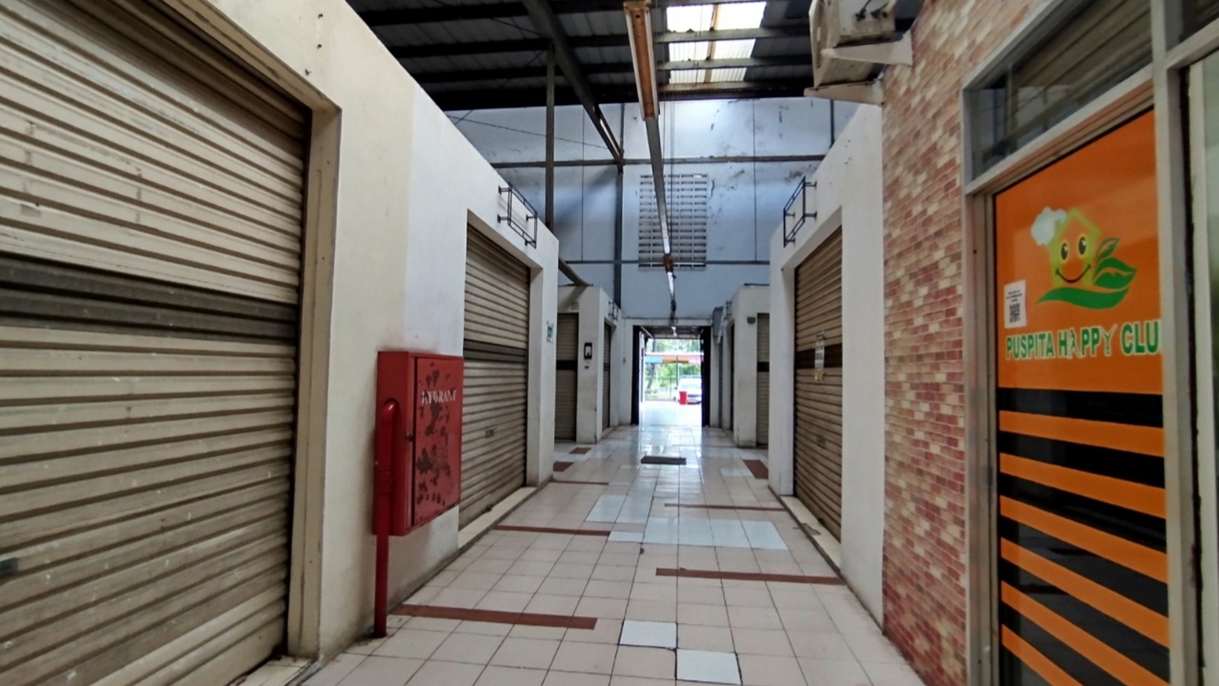 Kios Dijual di Pasar Modern Grand Wisata - Lokasi Strategis & Investasi Menguntungkan!