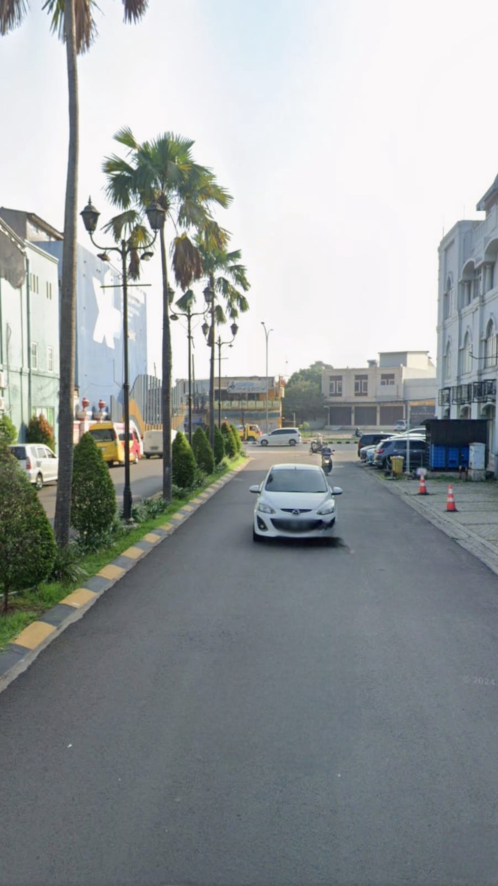 Dijual Ruko Gandeng 3 Unit 3 lantai di Pusat Business Jl.Raya Serpong Tangerang