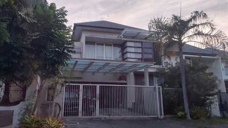 Lelang Rumah Elite Graha Family Surabaya