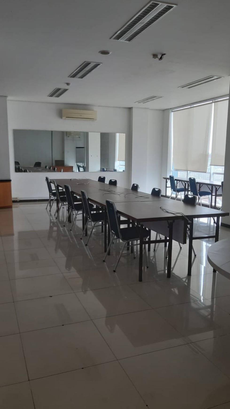 Disewakan: Office Space Premium di Salemba Raya - Siap Pakai & Strategis!