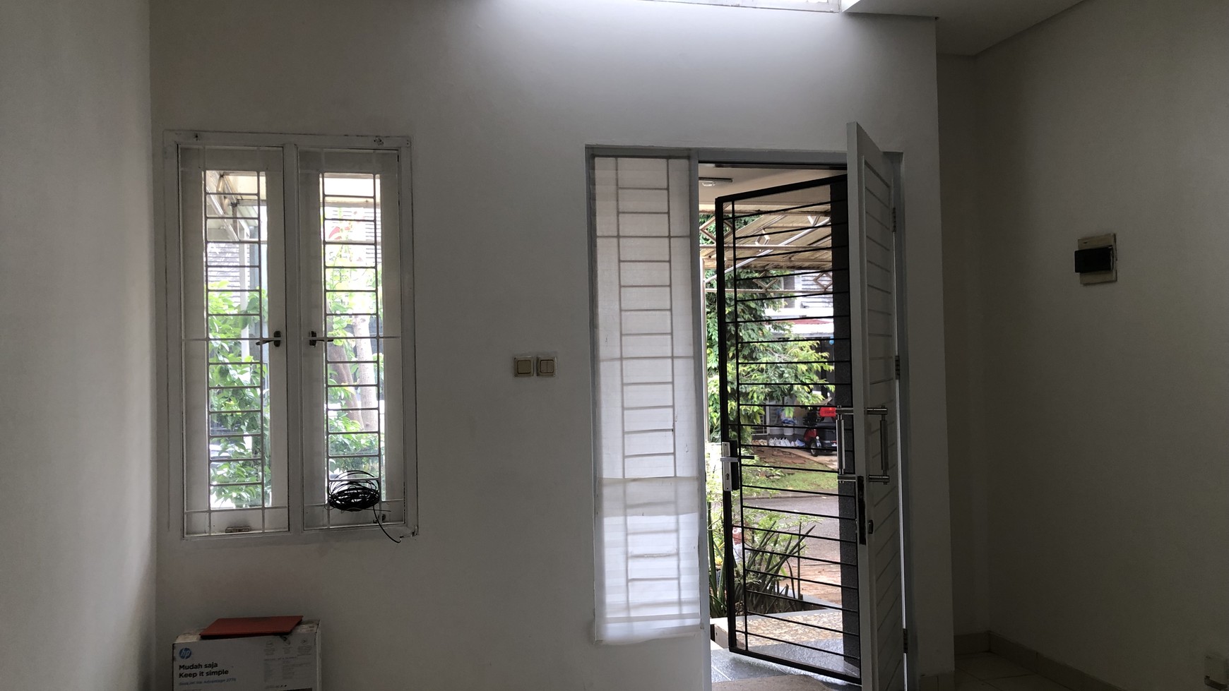 Termurah Rumah Semi Furnished Dekat Tol di BSD Cluster Neo Catalonia Nusaloka 