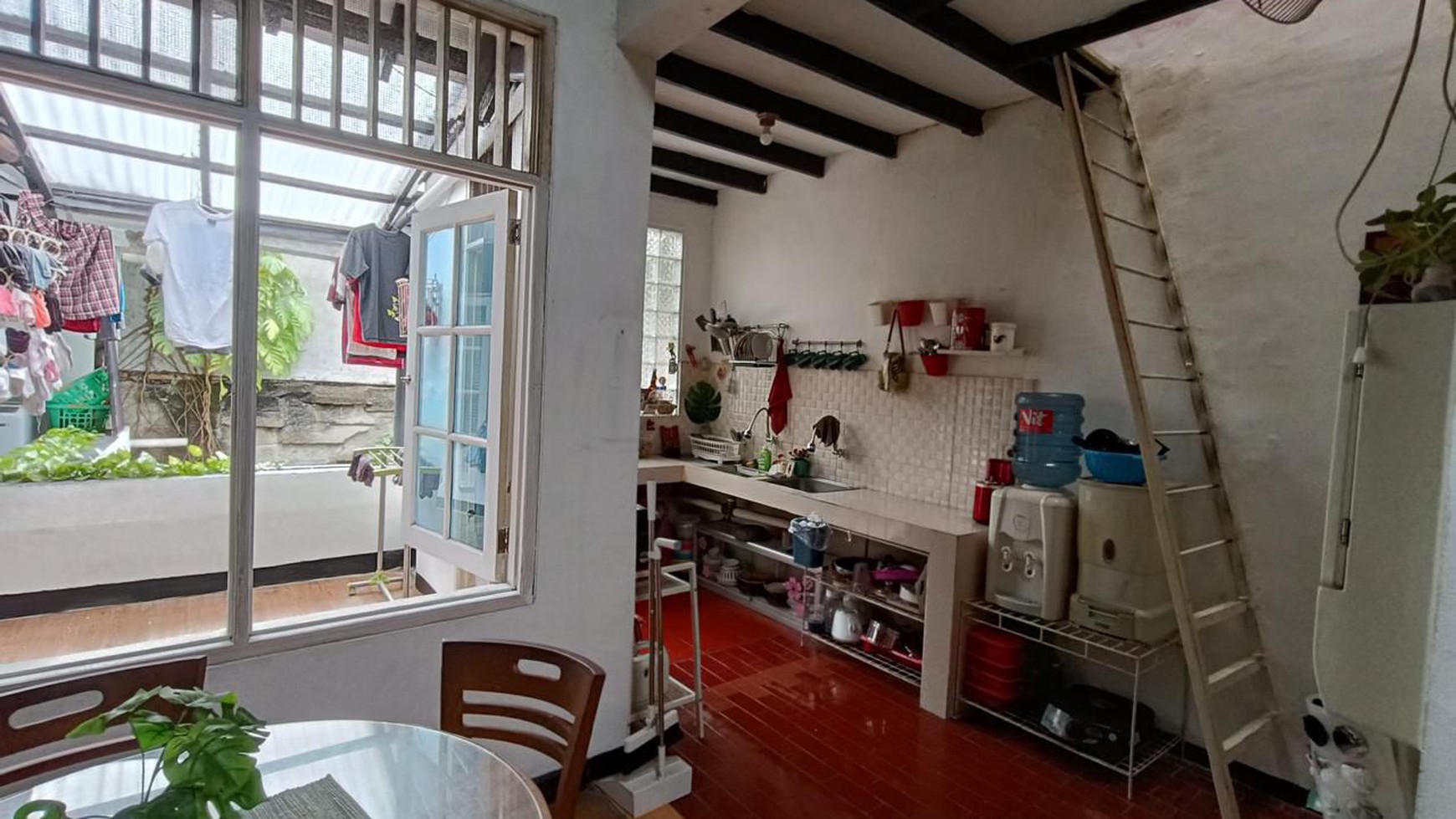 Rumah Hitung Tanah Area Cipete