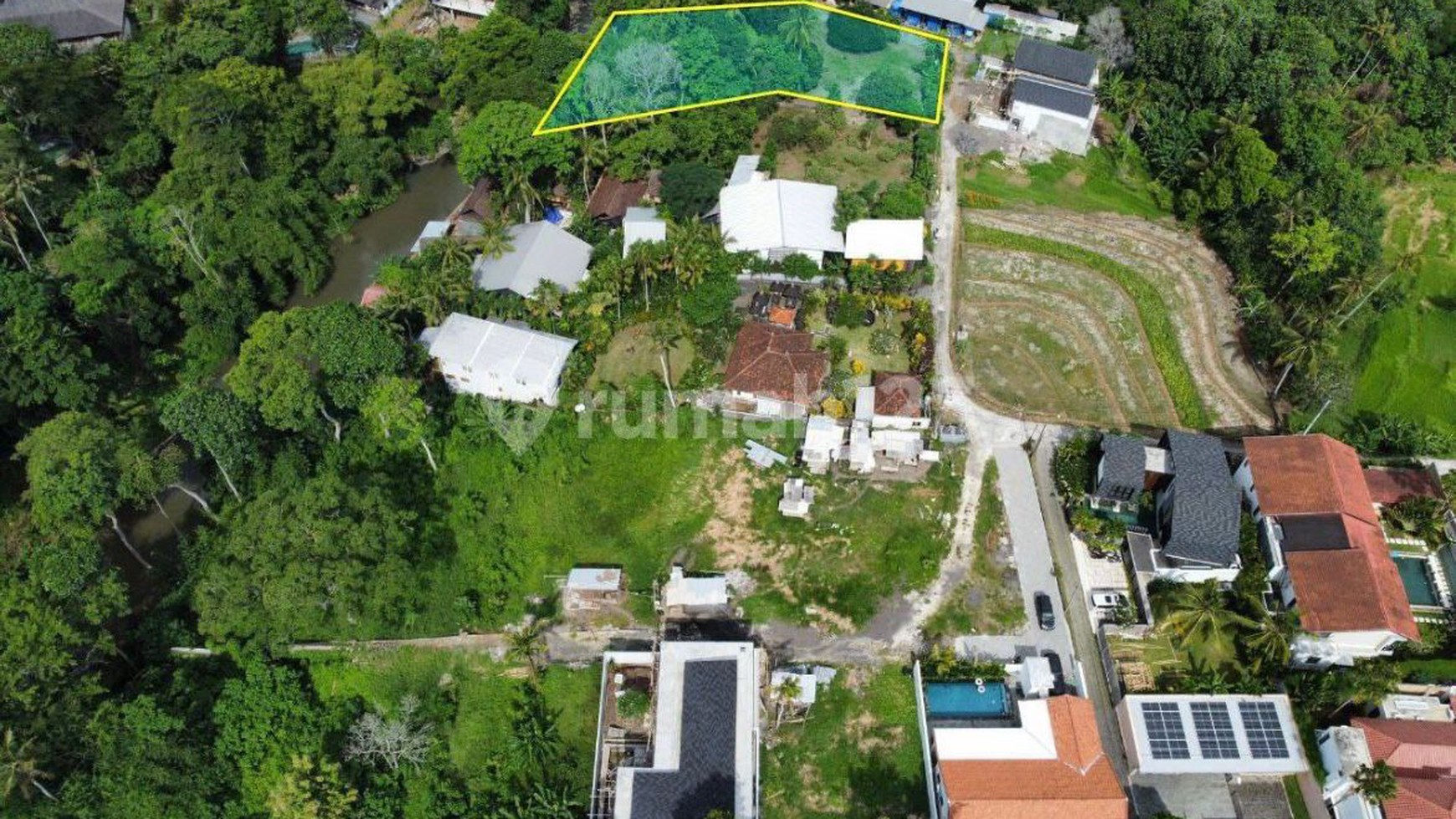 Rumah Hitung Tanah Area Cipete