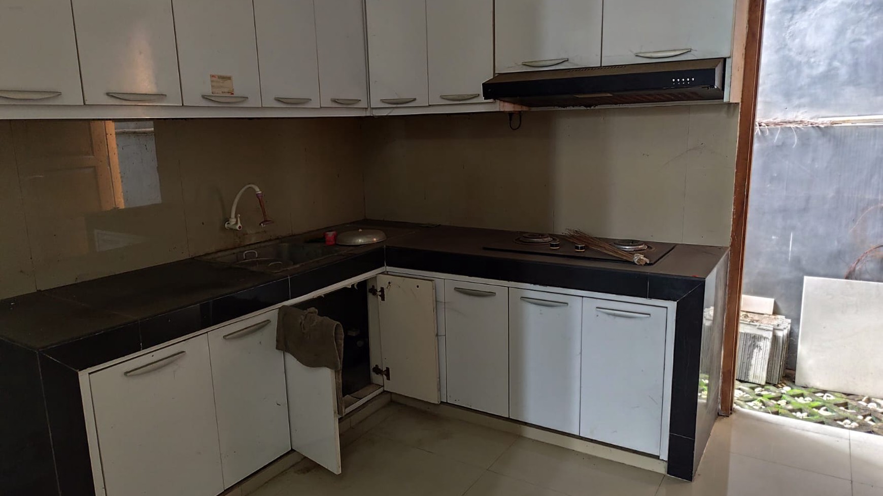 Rumah Tinggal Minimalis dengan 3 Kamar di Jl. Pringgolayan Gedongan Dekat Pasar Kotagede