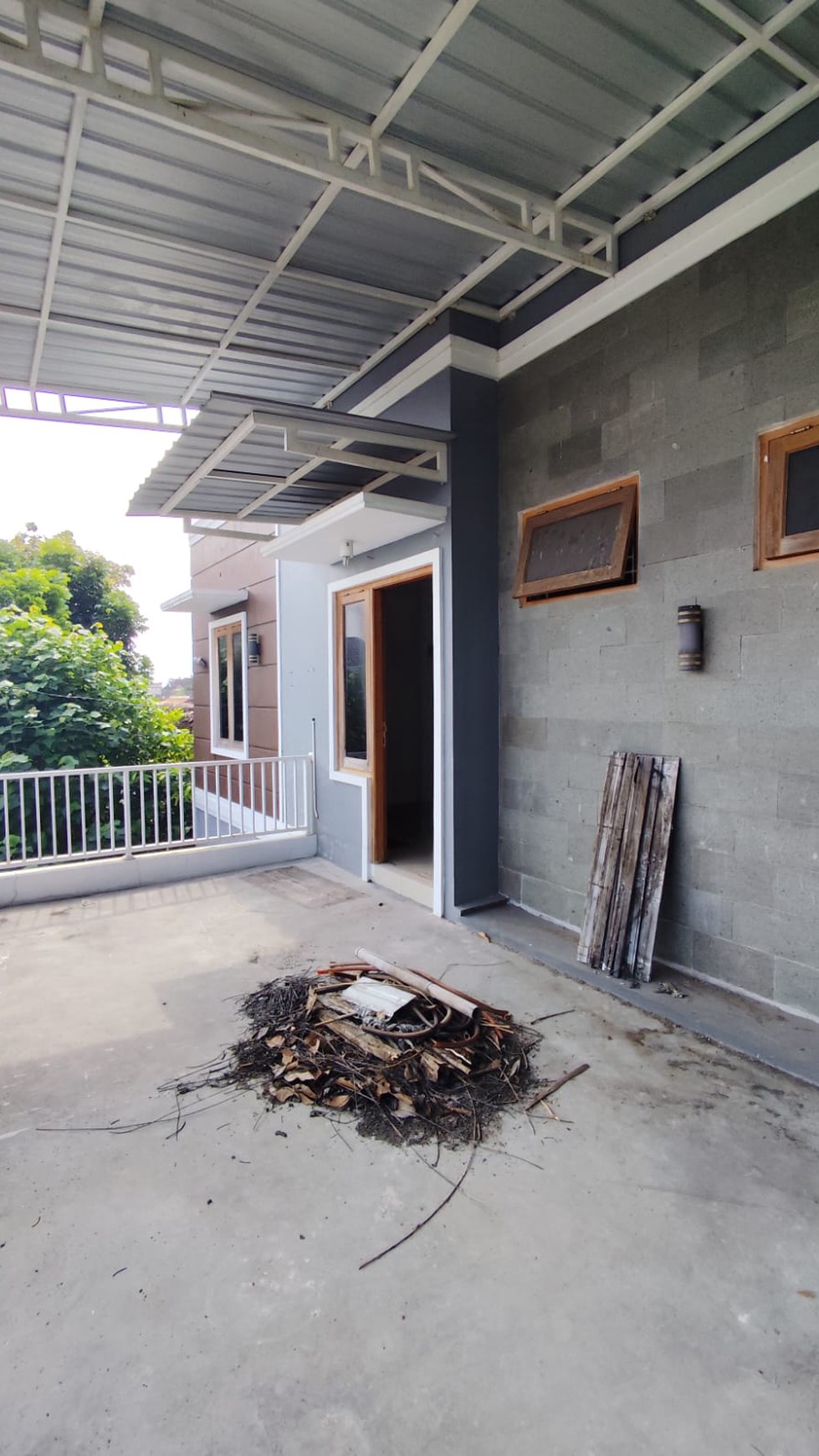 Rumah Tinggal Minimalis dengan 3 Kamar di Jl. Pringgolayan Gedongan Dekat Pasar Kotagede