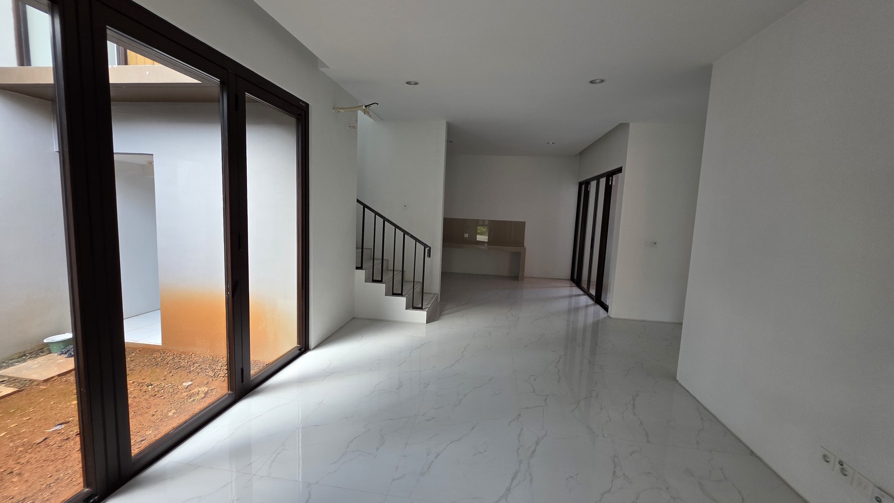 Jual Cepat Rumah di Cluster Aeris Citra Garden Serpong