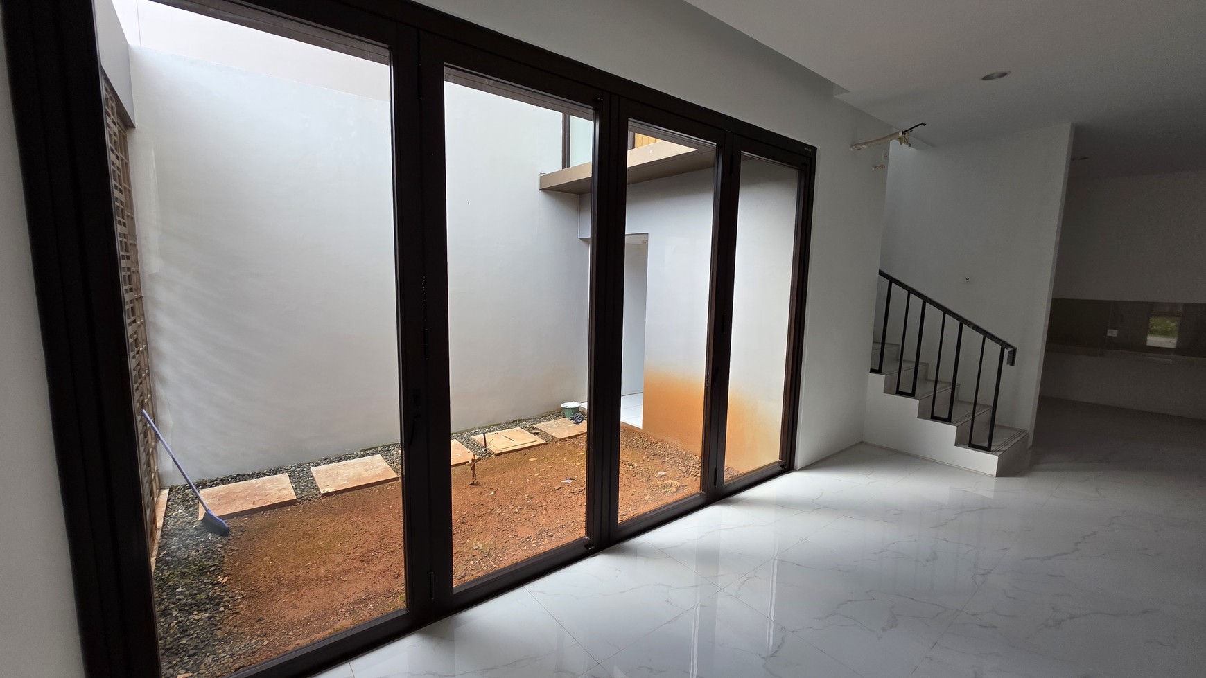 Jual Cepat Rumah di Cluster Aeris Citra Garden Serpong