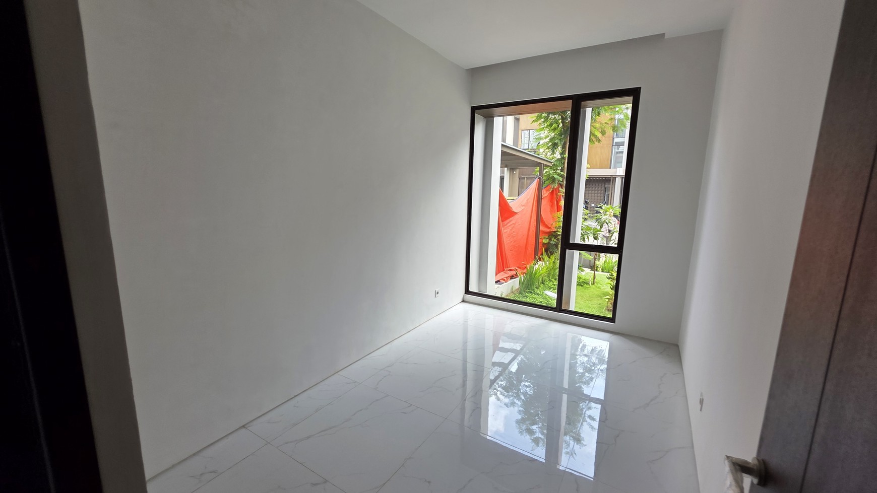 Jual Cepat Rumah di Cluster Aeris Citra Garden Serpong