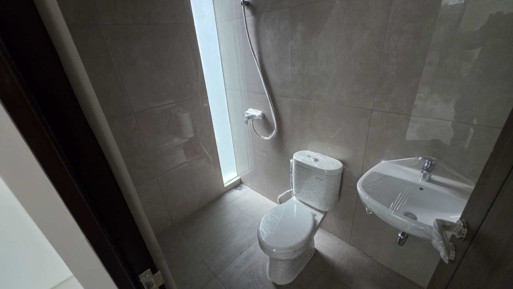 Jual Cepat Rumah di Cluster Aeris Citra Garden Serpong