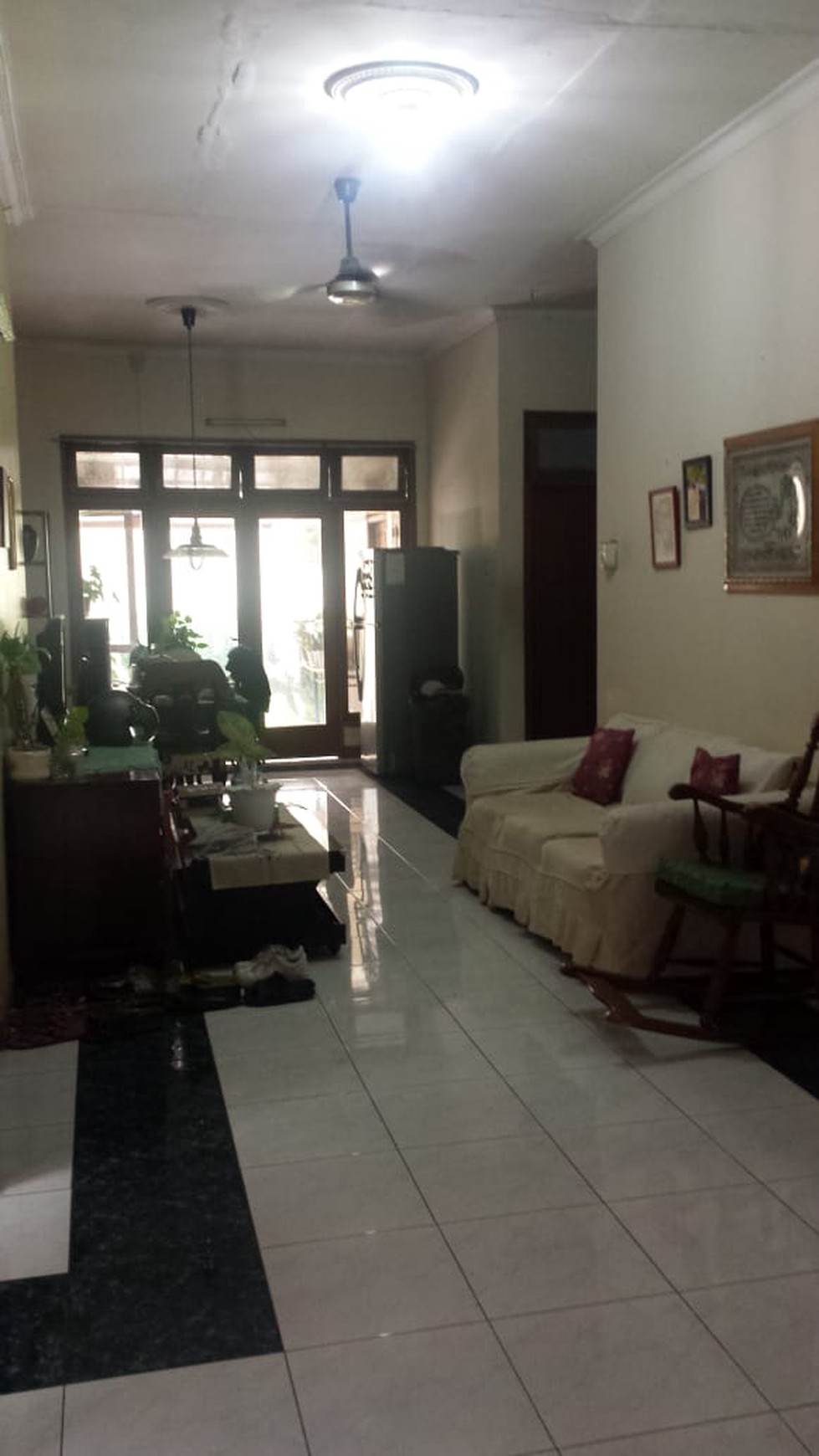 Termurah Rumah Bagus dengan Tanah Luas 410m2 di Cinere
