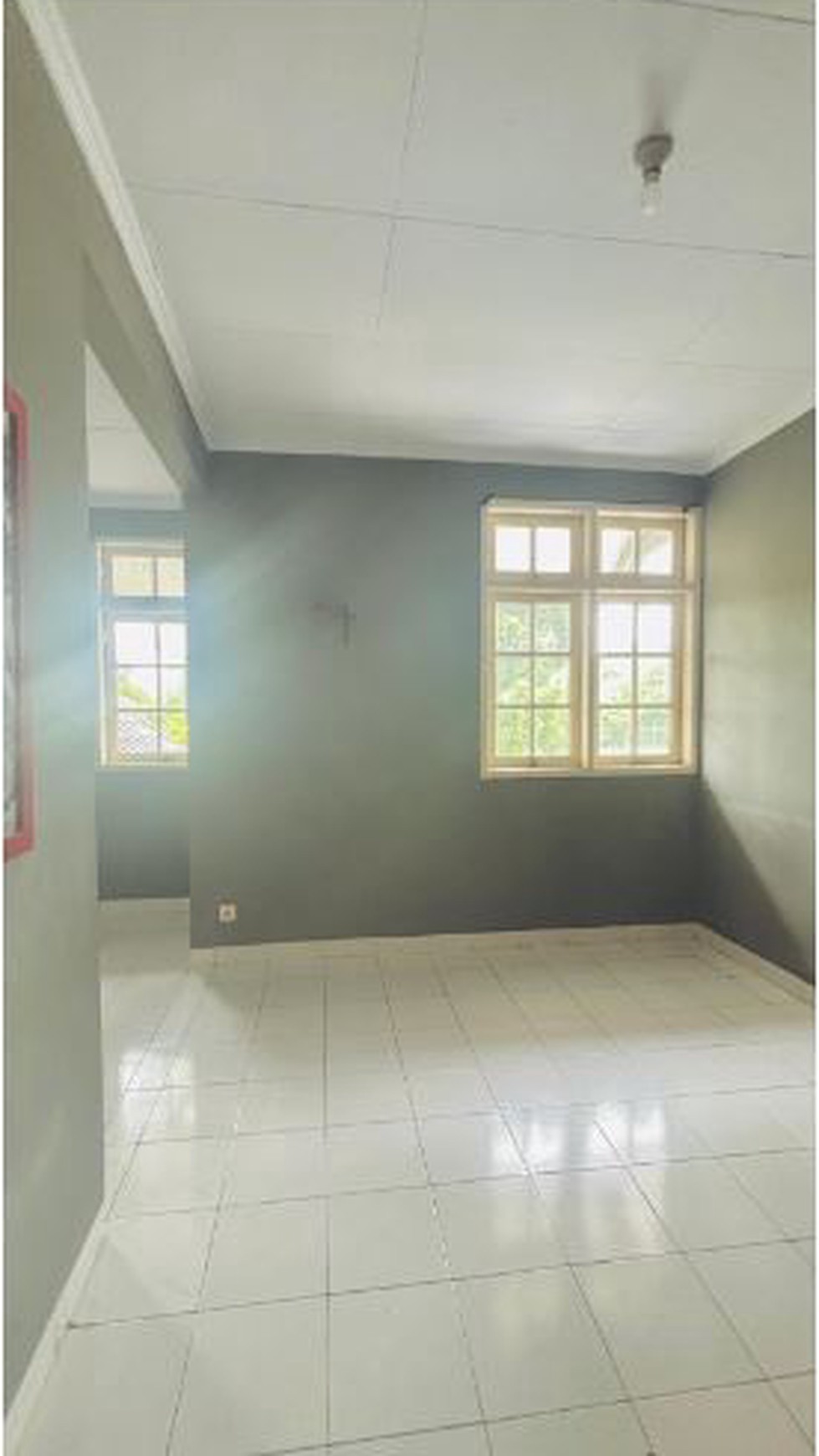Rumah Asri Strategis LT/LB 300/160 m2 di Taman Bromo, Lippo Karawaci (JANGAN LEWATKAN!)