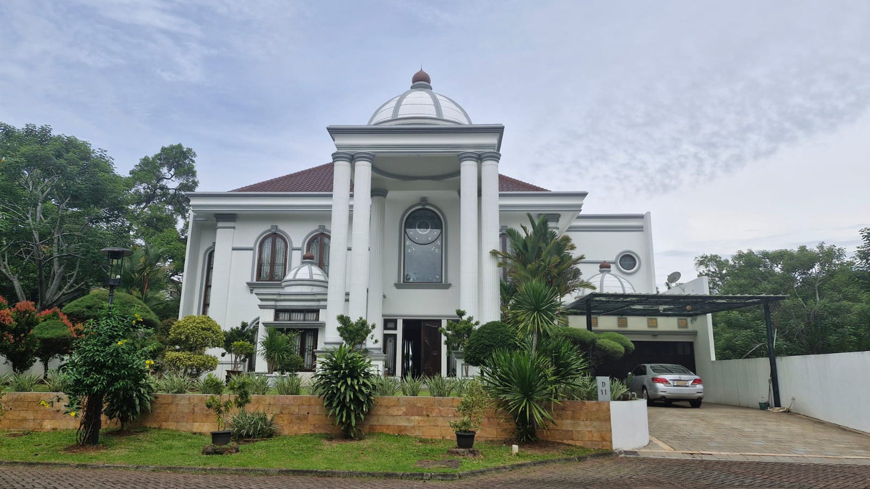 Rumah mewah Bukit Golf Bsd City