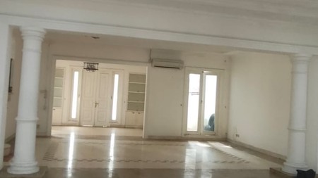 DIJUAL RUMAH  di MENTENG,LOKASI TENANG