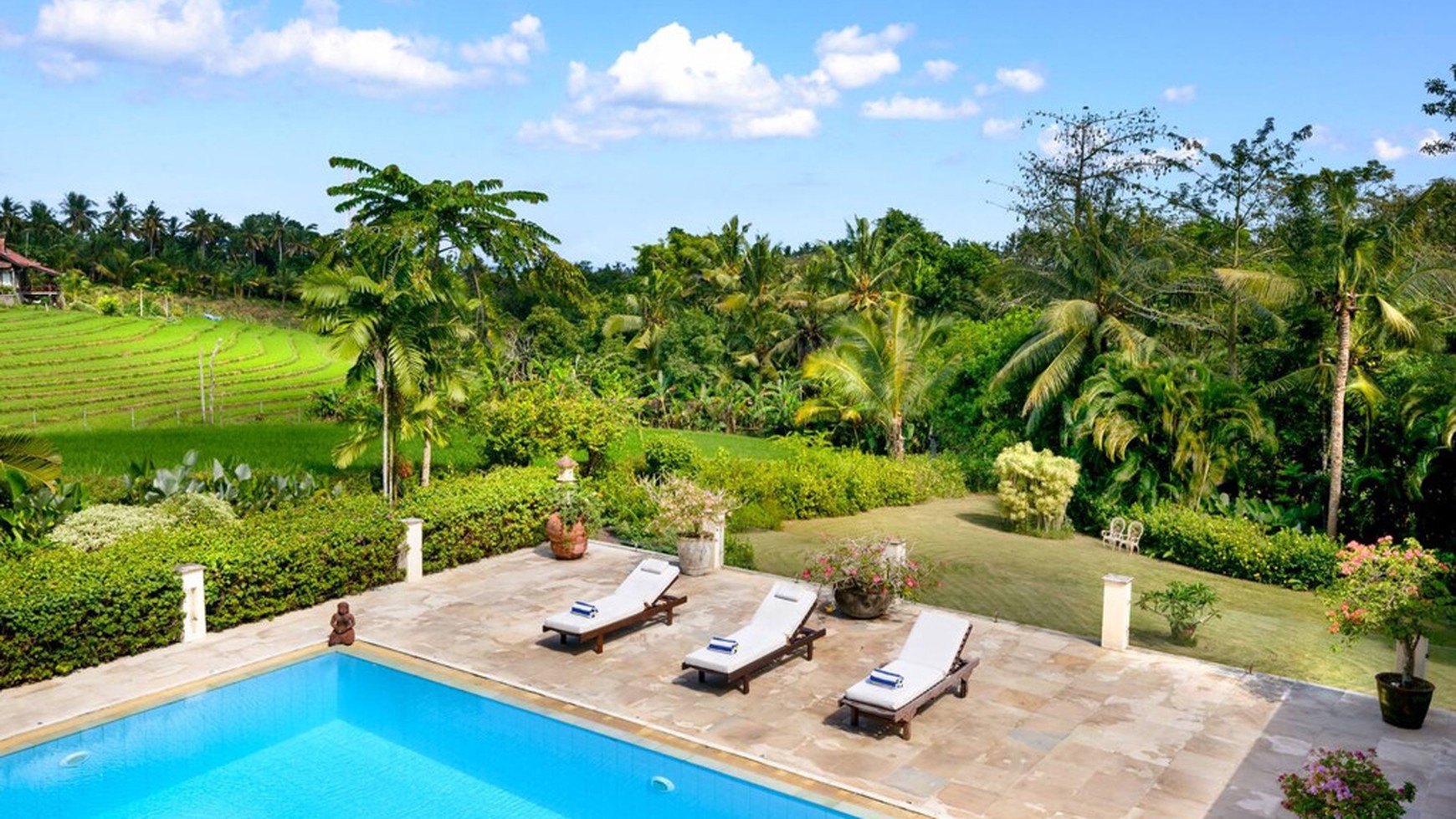 Rumah Hitung Tanah Area Cipete