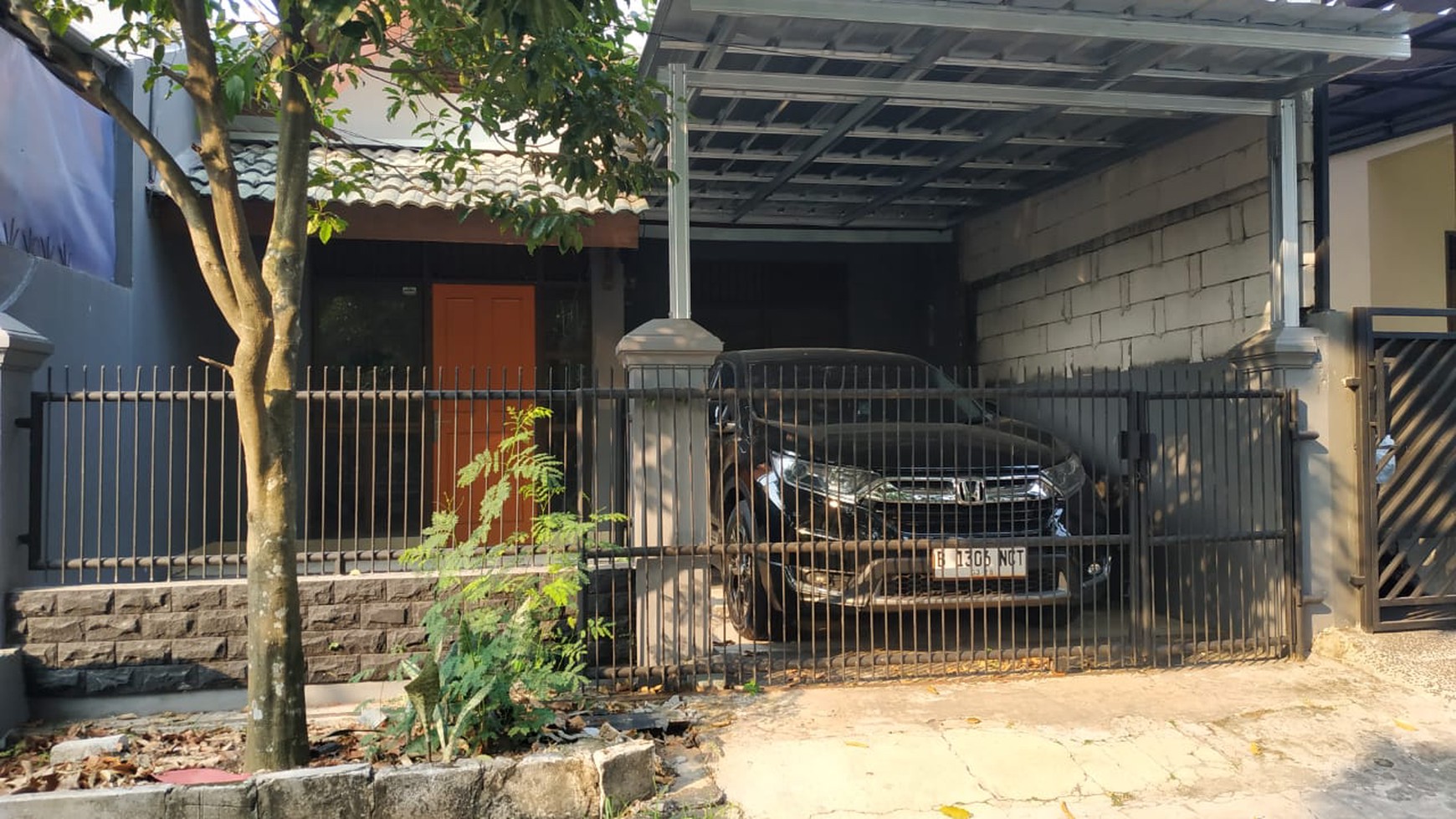 Rumah Hitung Tanah Area Cipete