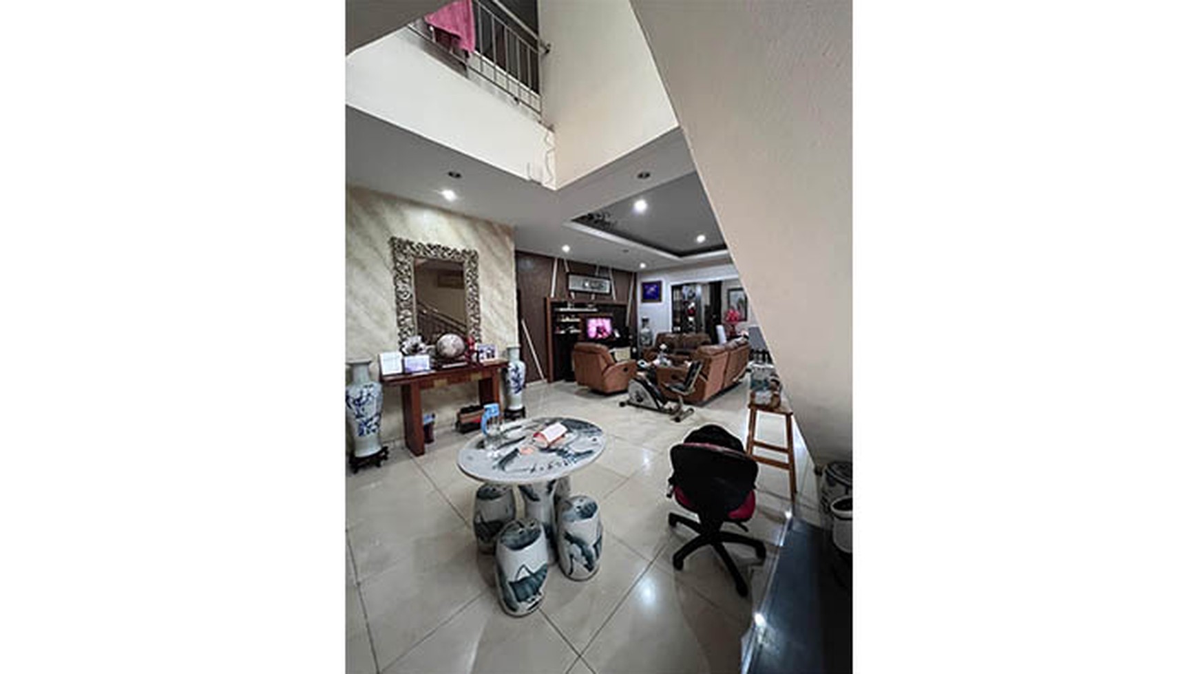 Rumah Hitung Tanah Area Cipete